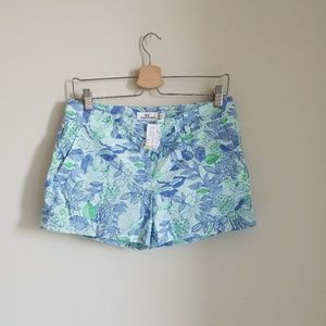 Vineyard Vines shorts, new